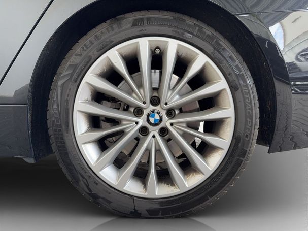 BMW 540i Touring Luxury Line xDrive 245 kW image number 19