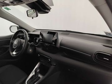 Car image 23