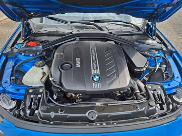 Car image 28