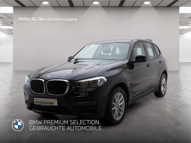 BMW X3 xDrive30e 215 kW image number 1