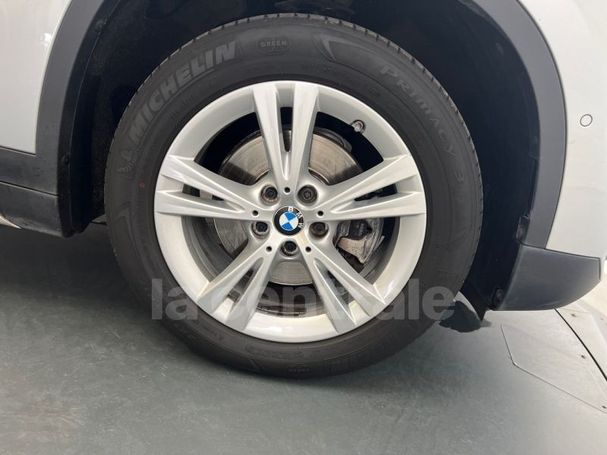 BMW X1 sDrive18i xLine 103 kW image number 12