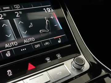 Car image 43