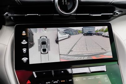 Car image 25