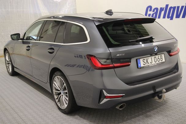 BMW 330 Touring xDrive 185 kW image number 4