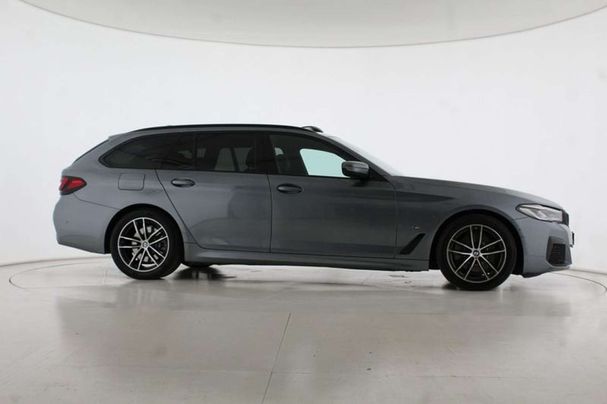 BMW 520d Touring xDrive 140 kW image number 5