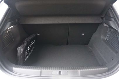 Car image 41