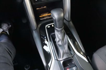 Car image 30