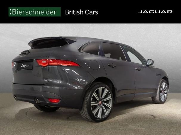 Jaguar F-Pace 30d Portfolio 221 kW image number 2