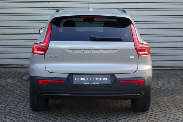 Volvo XC40 Single Motor Extended Range Core 185 kW image number 7