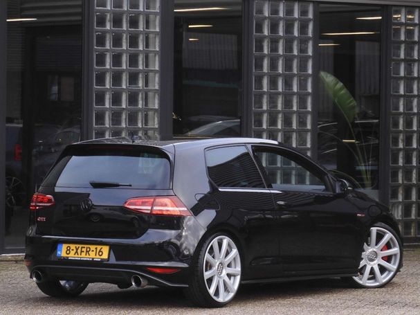 Volkswagen Golf GTI Performance 169 kW image number 2