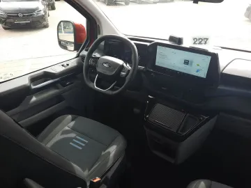 Car image 31
