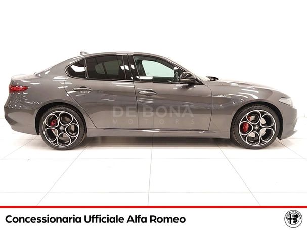 Alfa Romeo Giulia 2.2 Veloce 154 kW image number 2