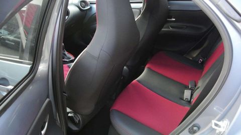 Car image 21