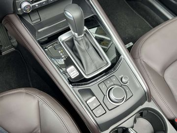 Car image 23