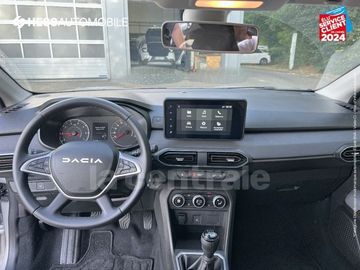 Car image 30