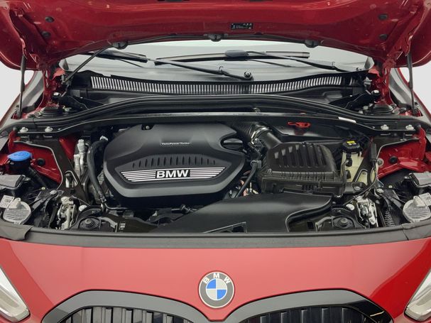 BMW 120d 140 kW image number 18