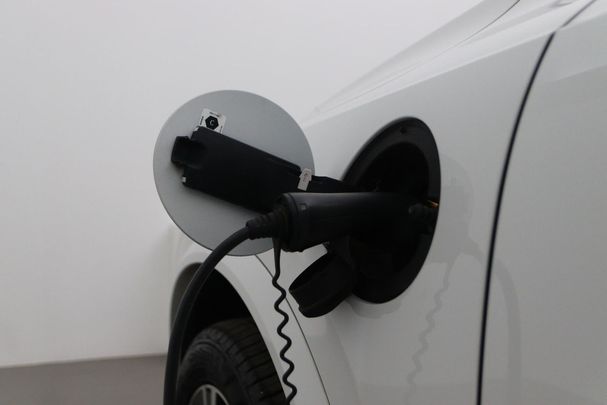 Volvo XC90 Recharge T8 AWD 288 kW image number 11