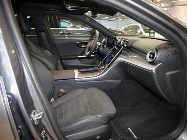 Mercedes-Benz C 300 e T AMG 230 kW image number 4