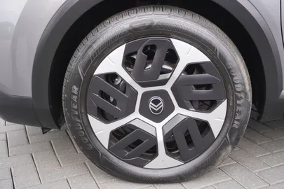 Car image 31