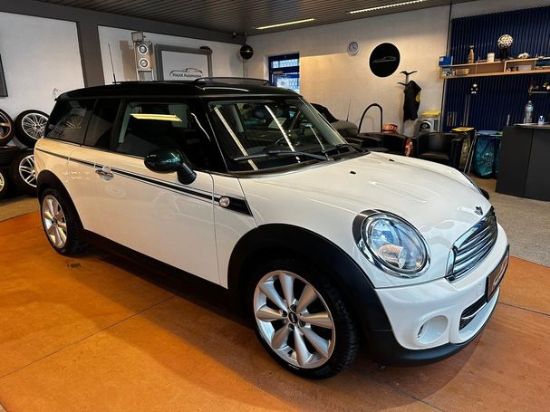 Mini Cooper D Clubman 82 kW image number 2