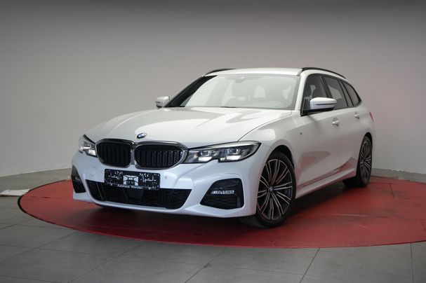 BMW 330i Touring M Sport 190 kW image number 1