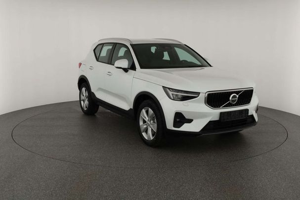 Volvo XC40 B3 Core 120 kW image number 23