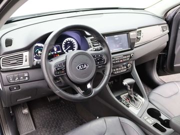 Car image 31