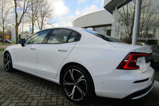 Volvo S60 AWD T6 186 kW image number 2