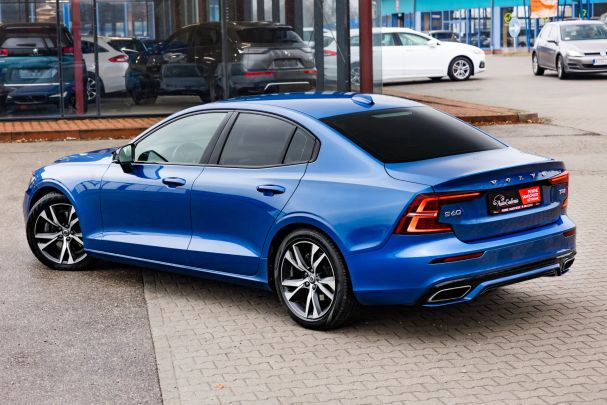 Volvo S60 T4 140 kW image number 12