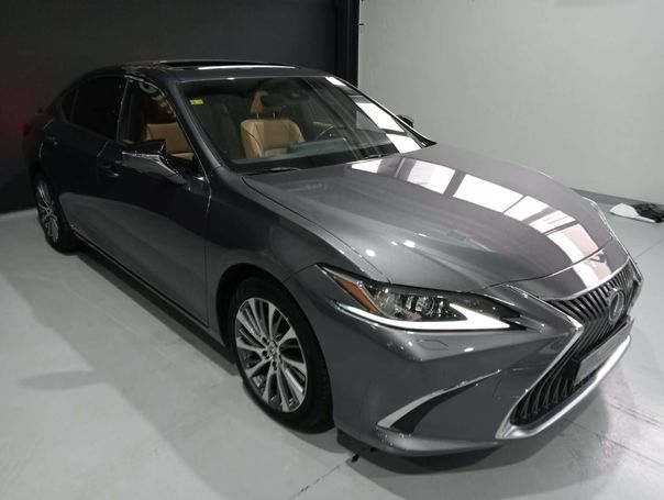 Lexus ES 300 H 160 kW image number 3