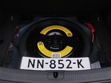 Car image 31