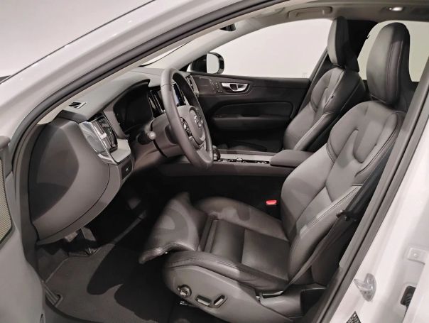 Volvo XC60 145 kW image number 21