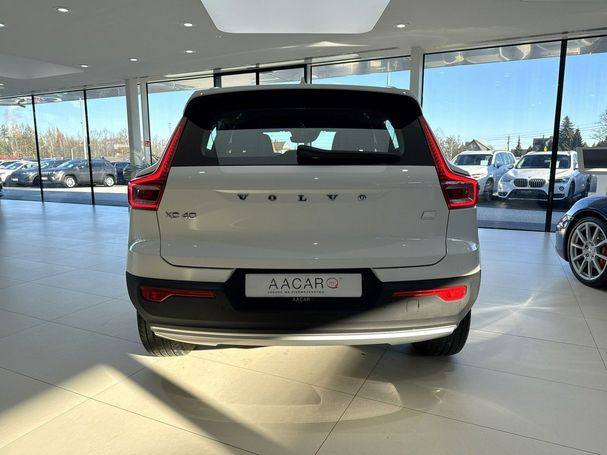 Volvo XC40 155 kW image number 4