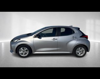 Car image 4