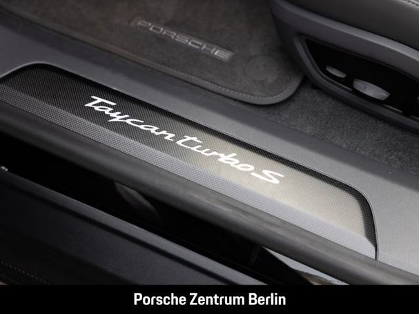 Porsche Taycan Turbo S 560 kW image number 17