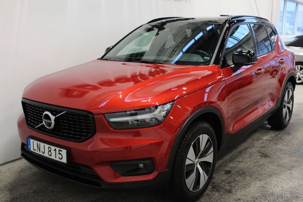 Volvo XC40 T4 140 kW image number 1