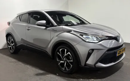 Car image 2