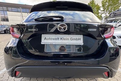 Car image 4