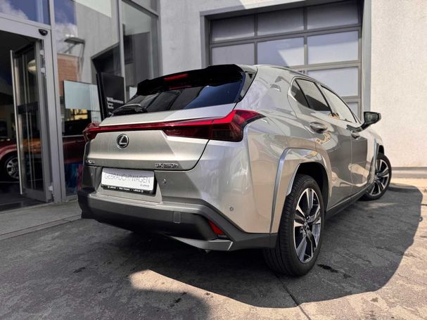 Lexus UX 250h 135 kW image number 3