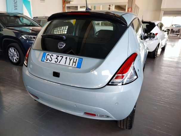 Lancia Ypsilon 51 kW image number 9