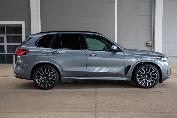 BMW X5 xDrive 210 kW image number 4