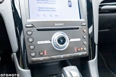 Car image 40