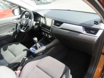 Car image 12