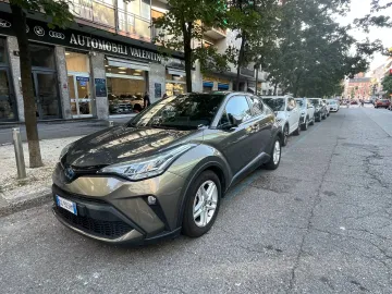 Car image 2