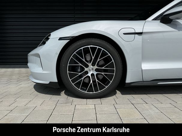 Porsche Taycan 320 kW image number 6