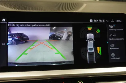 Car image 24