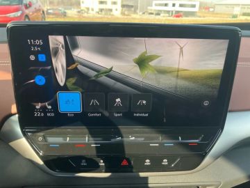 Car image 29