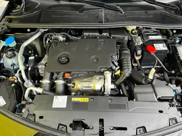 Car image 31