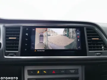 Car image 40