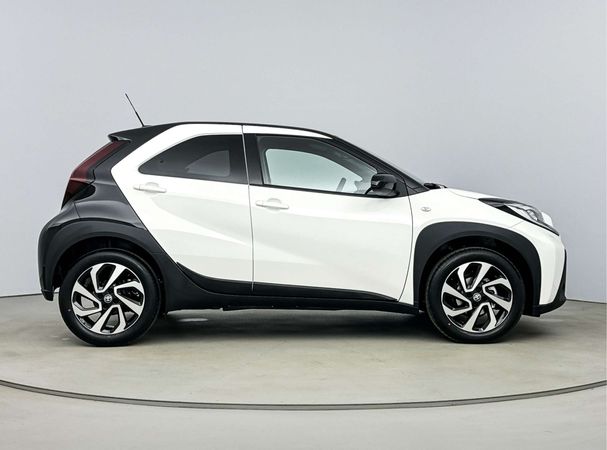 Toyota Aygo X 1.0 VVT-i 53 kW image number 26